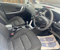 131 Kia ceed estate 1.7crdi nct 06-23 - Image 4/5
