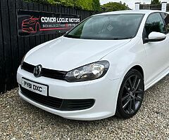 2011 Volkswagen Golf - Image 8/10
