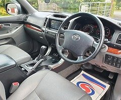 2005 Toyota Landcruiser - Image 5/10