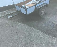 Car trailer