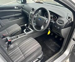10 FORD FOCUS - Image 5/8