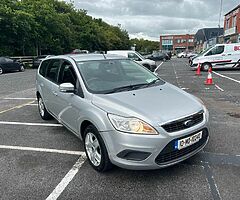 10 FORD FOCUS - Image 8/8