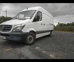 142 Mercedes sprinter mwb hr