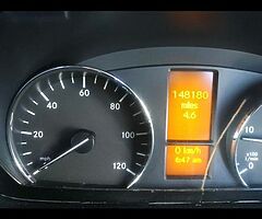 142 Mercedes sprinter mwb hr - Image 9/10