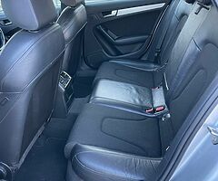 Audi A4 2.0 diesel . Manual . S line - Image 8/9