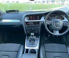 Audi A4 2.0 diesel . Manual . S line - Image 9/9