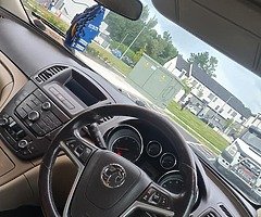 2010 Vauxhall Insignia 2.0CDTI - Image 4/5
