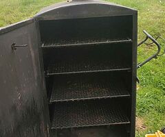 Smoke House - Image 4/4
