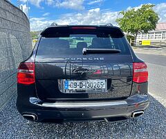 2009 PORSCHE CAYENNE S CREWCAB - Image 7/10