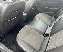 142 Opel Astra 1.3CDTI NCT Expires November 20,22 - Image 4/7
