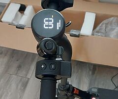 ELECTRIC SCOOTER - Image 10/10