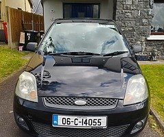 06 Ford fiesta TAX AND N.C.T