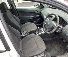 2010 Vauxhall astra 1.7CDTI NEW NCT JANUARY 20’23 - Image 5/6