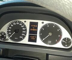 MERCEDES B CLASS .1.6 PETROL MANUAL.