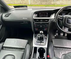 Audi A5 S line 2011  Quattro manual transmission 2.0L diesel - Image 7/9