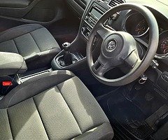 2010 Volkswagen Golf 1.6TDI - Image 8/9