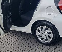 Toyota aqua - Image 5/10