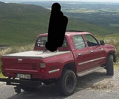 2000 Toyota Hilux