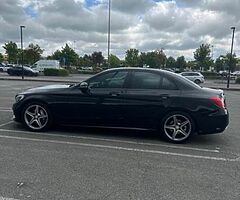 162 Mercedes class premium
Plus - Image 7/10