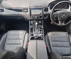 2017 Volkswagen Touareg 3.0 V6 R-line Plus Auto - Image 9/10