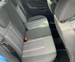 Ford Fiesta Style 1.25L Petrol - Image 4/6