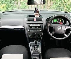 Skoda Octavia 2008 Automatic - Image 4/7