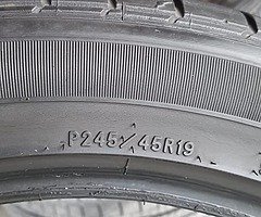 Tires 245/45/19 - Image 4/5
