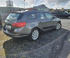 2011 ASTRA ESTATE, NEW NCT, WARRANTY - Image 4/10