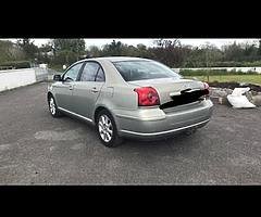 Toyota 04 avensis