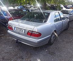 All cars for parts only