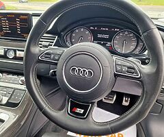2013 Audi S8 - Image 9/10