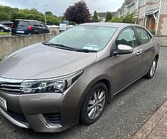 Toyota Corolla Aura 1.4 d4d 2014(141)