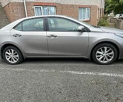 Toyota Corolla Aura 1.4 d4d 2014(141) - Image 7/10