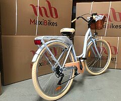 LADIES CITY BIKE + BASKET + 7 Shimmano Gears / DELIVERY  - Image 7/9