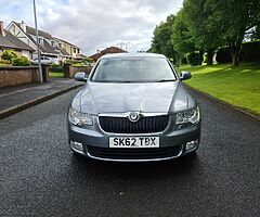 2012 SKODA SUPERB DIESEL ESTATE 2.0 TDI CR 140 ELEGANCE - Image 6/10