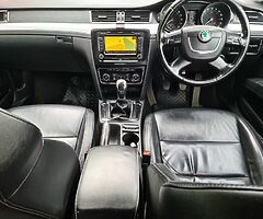 2012 SKODA SUPERB DIESEL ESTATE 2.0 TDI CR 140 ELEGANCE - Image 9/10