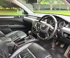 2012 SKODA SUPERB DIESEL ESTATE 2.0 TDI CR 140 ELEGANCE - Image 10/10