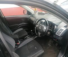 2007 Mitsubishi Outlander ll - Image 4/9