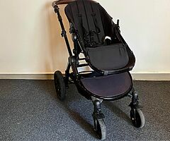 Ickle Bubba Stomp Pram - new born to 2