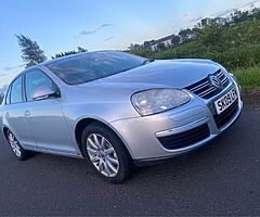 2009 Volkswagen Jetta - Image 4/6