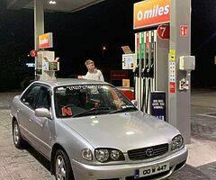 E11 Saloon - Image 8/8