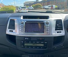 2013 Toyota Hilux - Image 9/10