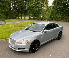 2010 Jaguar XF - Image 5/10