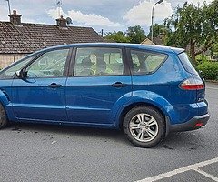 Ford s max