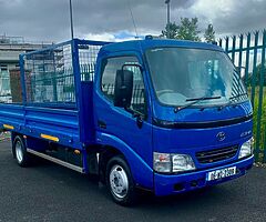 Toyota dyna 2006