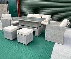 GARDEN  RATTAN FURNITURE SOFA SET + RISING TABLE - DELIVERY 