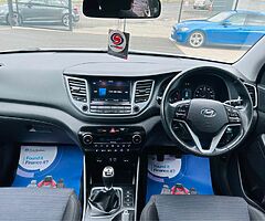 2016 Hyundai Tucson - Image 8/10