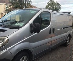 Nissan primastar  (txt 085-8471284)
