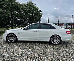 2010 Mercedes-Benz Mercedes-Benz 220