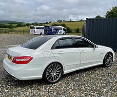 2010 Mercedes-Benz Mercedes-Benz 220 - Image 4/4
